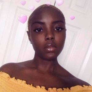 Meet your Posher, Ivory